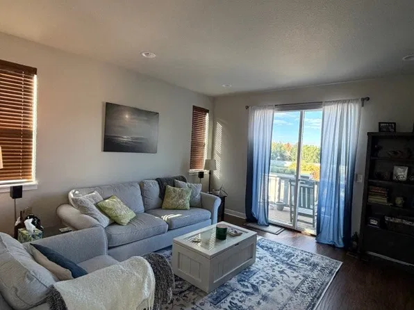 2365 S Troy Ct, Aurora, CO 80014