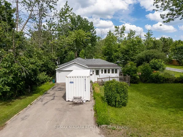 584 Lakeview Rd, Fort Erie, ON L2A 4W7