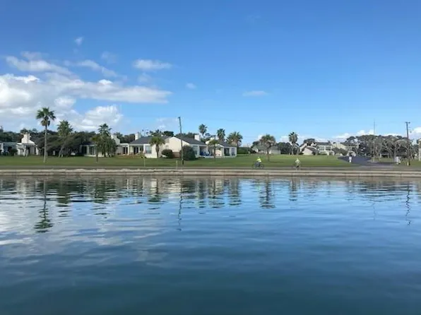 2003 N Fulton Beach Rd Unit 43, Rockport, TX 78382