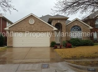 4828 Park Brook Dr, Fort Worth, TX 76137