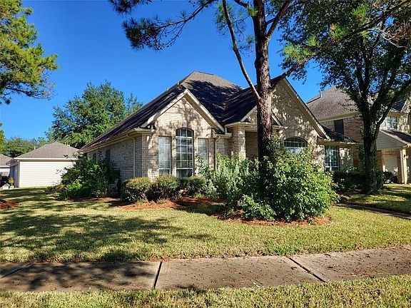 2nd image of 11722 Canyon Mills Dr