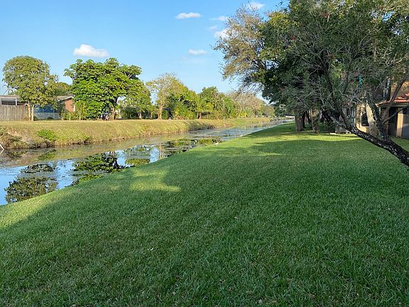 5th image of 9173 W Sunrise Blvd