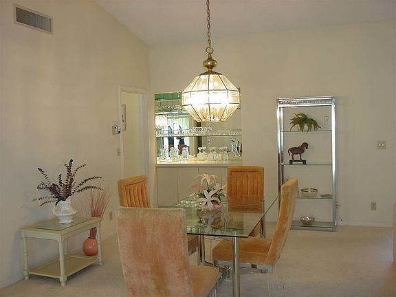 5th image of 10765 Green Trail Dr S