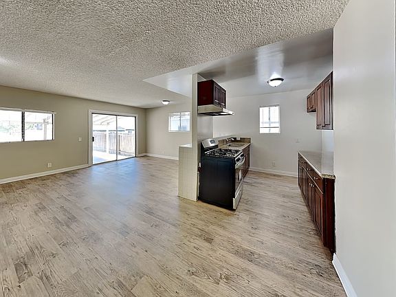 5th image of 6120 Ensign Ave