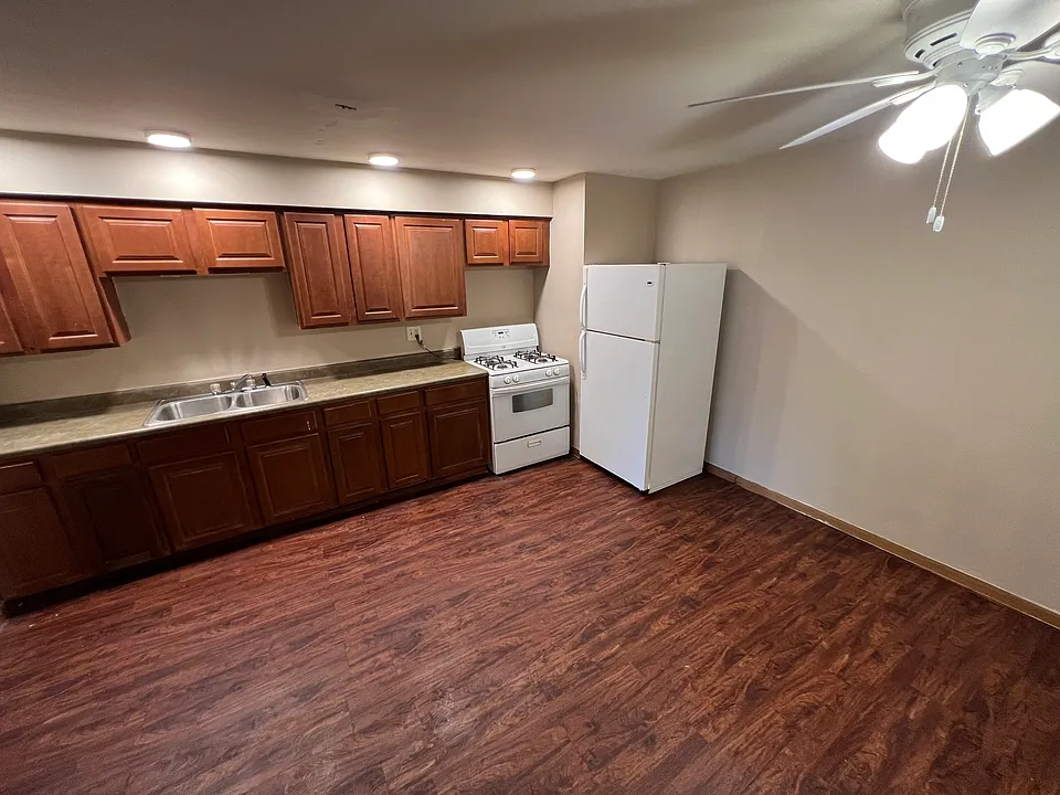 4301 Baring Ave #1B