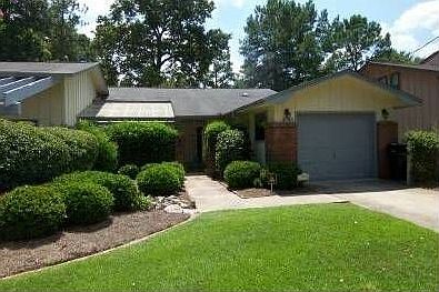 1st image of 173 Villas Ct NE