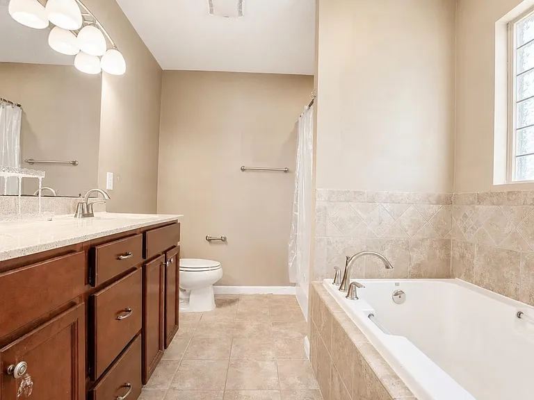 3937 Amethyst Dr — Photo 19