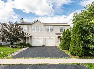 761 S Bayles Dr, Romeoville, IL 60446