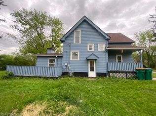 15413 Raymond St, Maple Heights, OH 44137