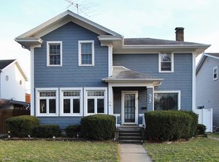 517 E Washington St, Morris, IL 60450
