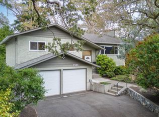 1304 Palmer Close, Saanich, BC V8P5K6