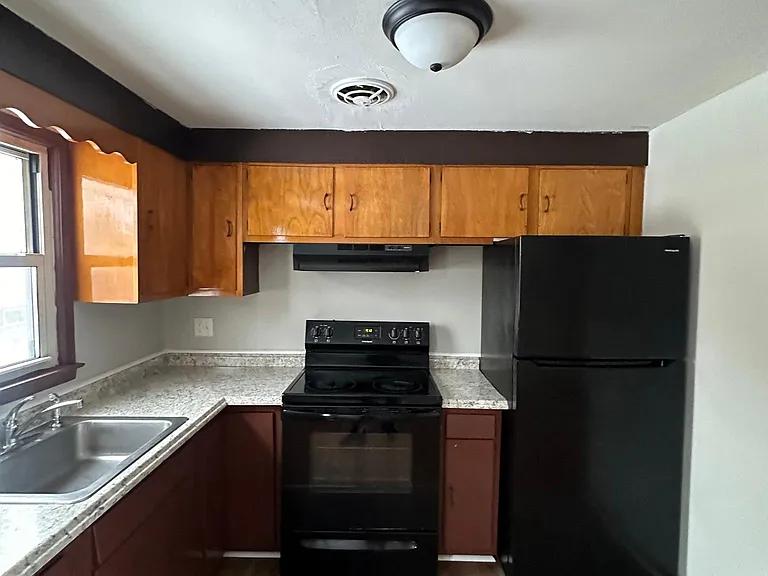 66 Clinton Ave #A-0 — Photo 3