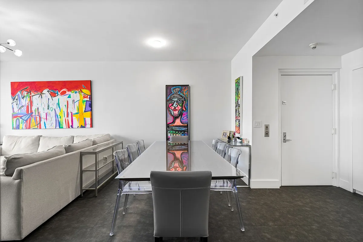 Building Photo - 713 Crandon Blvd #404