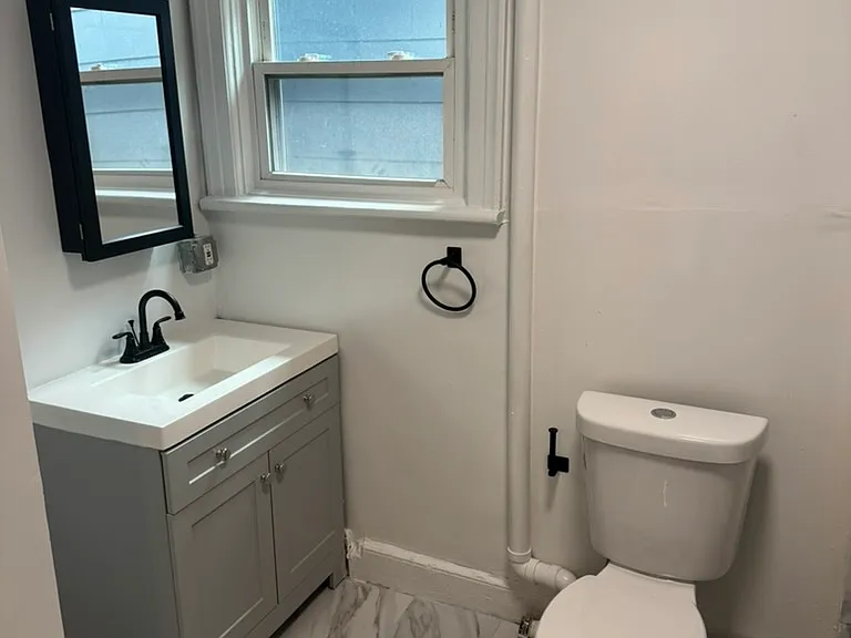 59 W Bridge St #2 — Photo 6