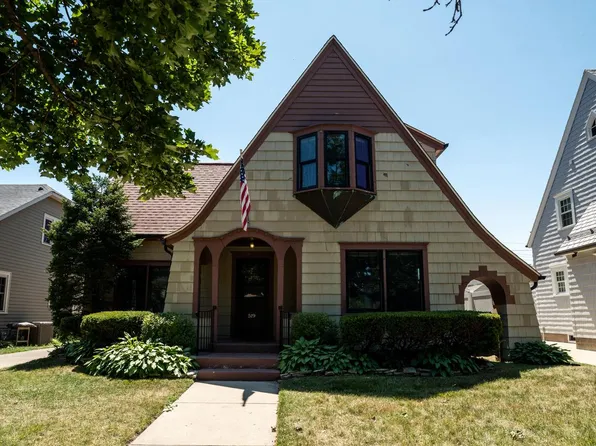 519 72nd STREET, Kenosha, WI 53143