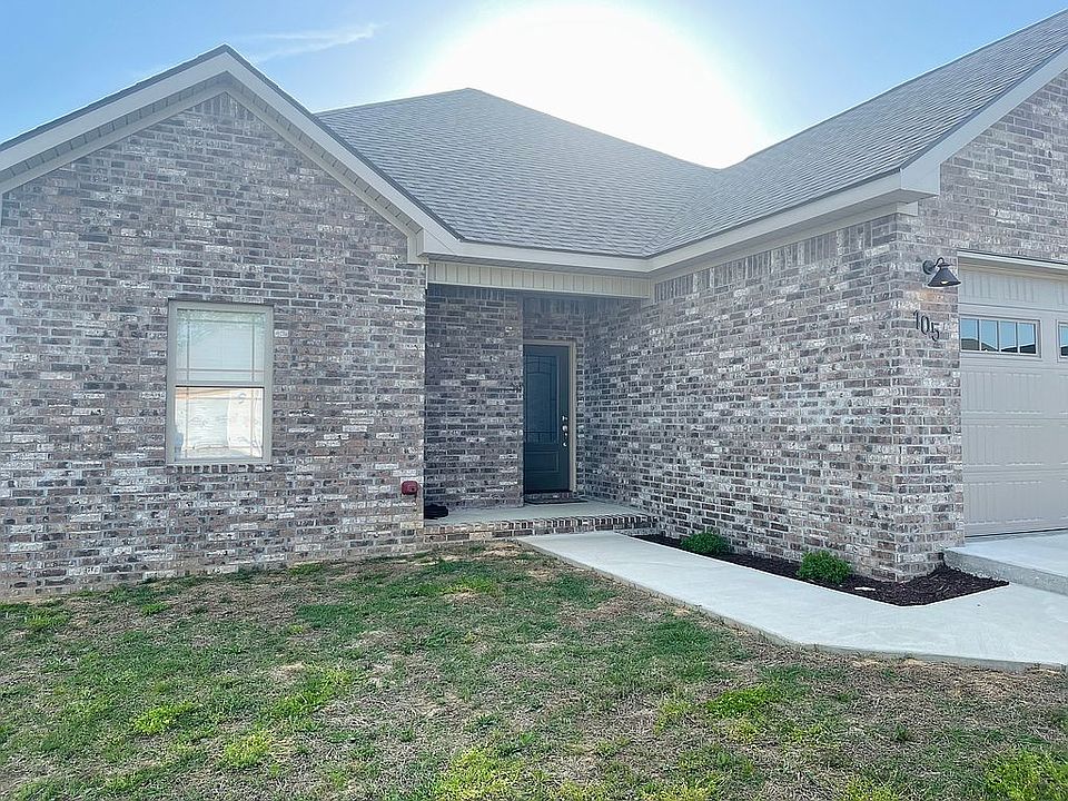 1st image of 105 Ashley Faith Dr