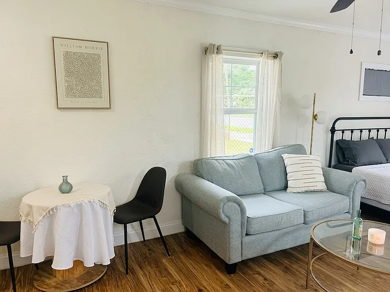 419 N F St #1/2 — Photo 5