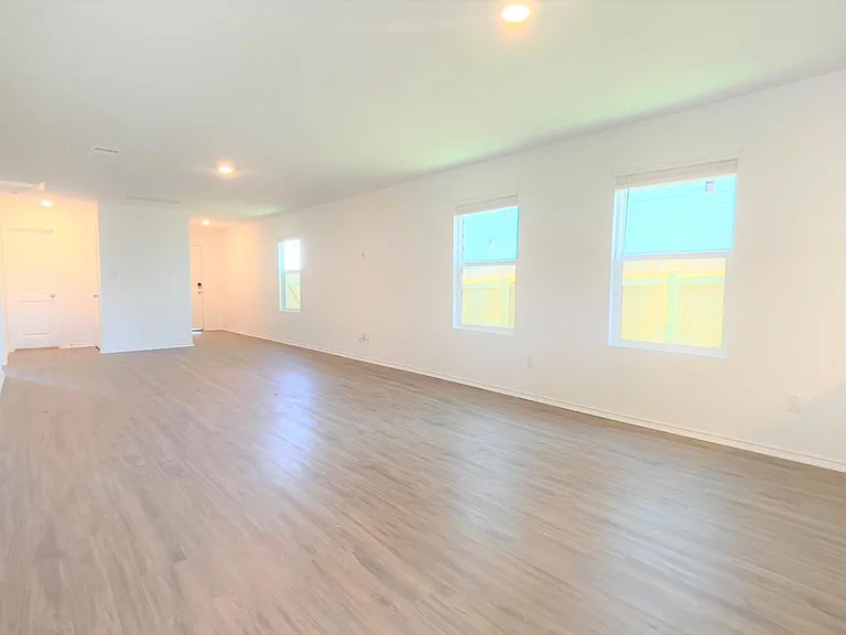 1134 Smallmouth Rd — Photo 7
