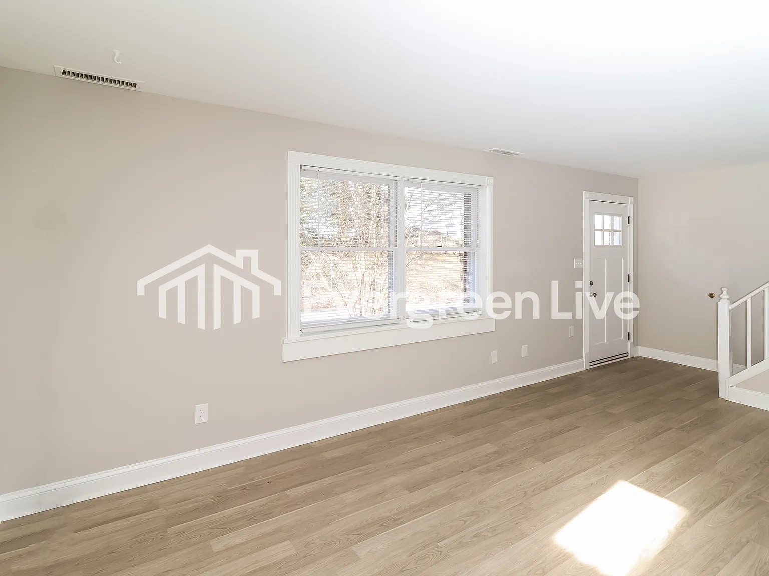 3 bed, 2.0 bath, 1484 sqft, $2,535 — Photo 3