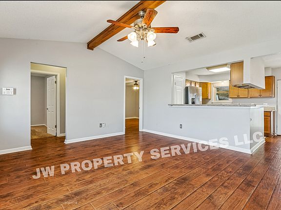 4th image of 2749 Varnado St