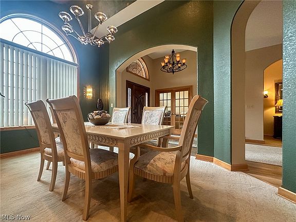 4th image of 4039 Selkirk Bush Rd