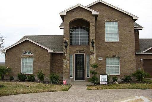 1st image of 3910 Alta Vista Dr
