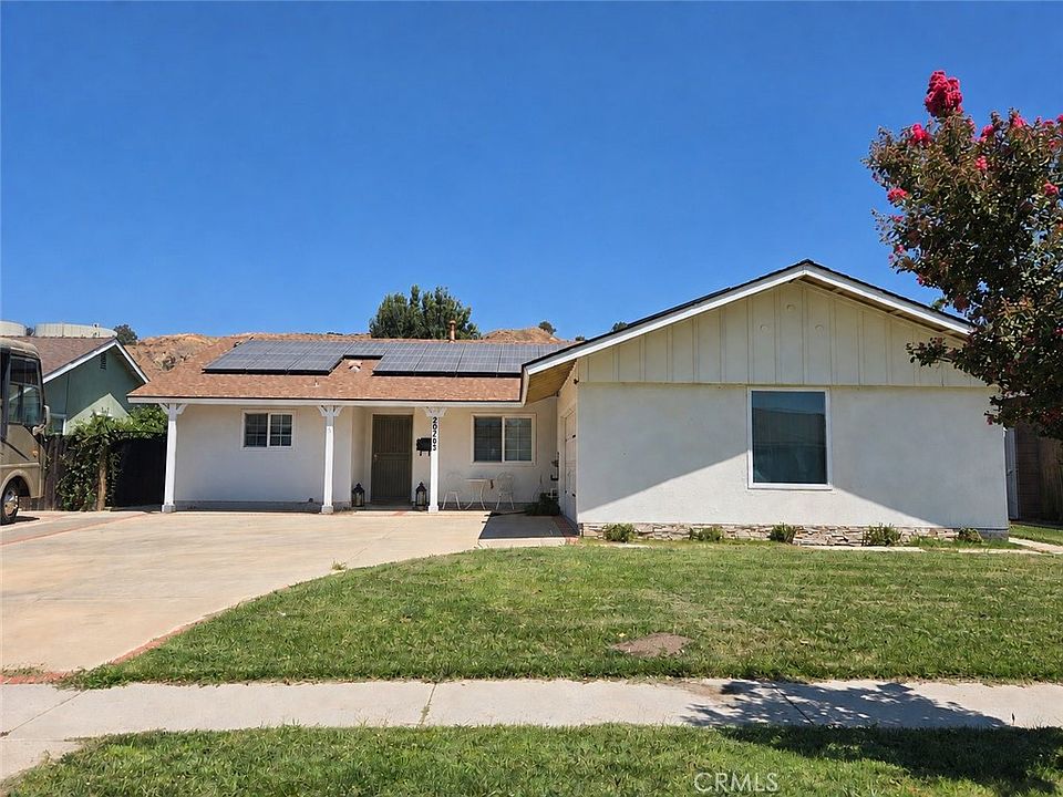 1st image of 20263 Lakemore Dr