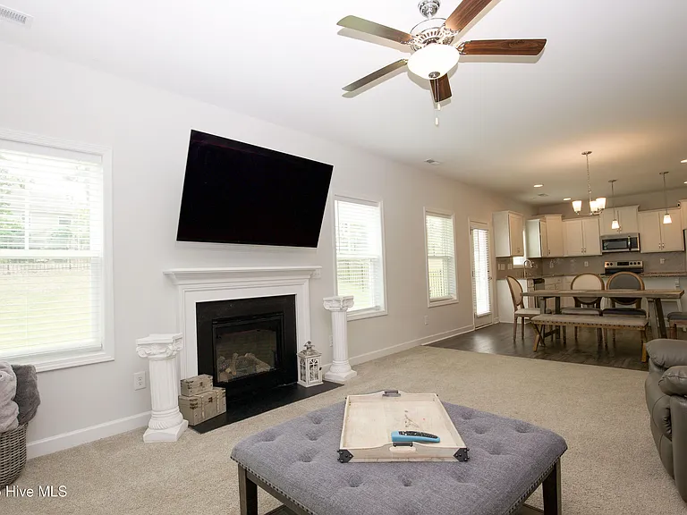 88 Kensington Dr — Photo 21