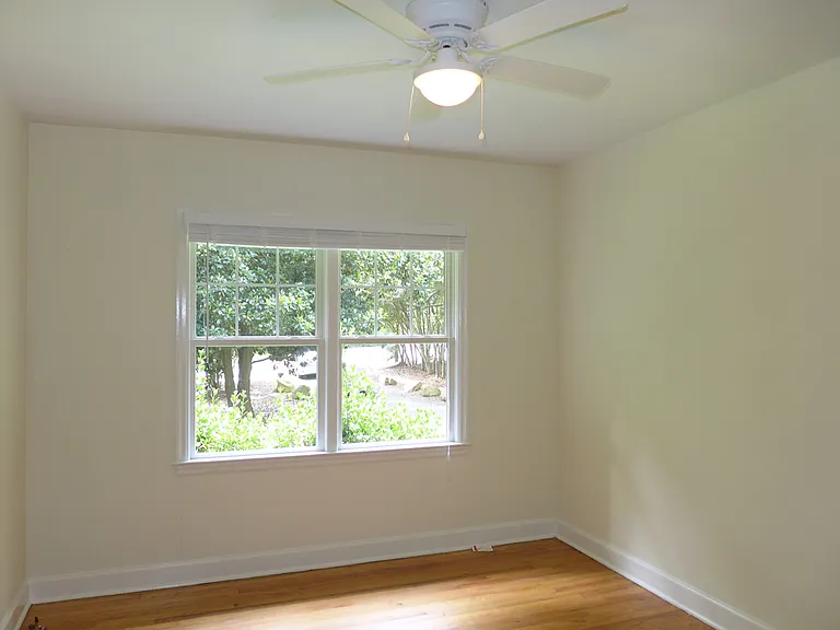 733 Raleigh Rd — Photo 8