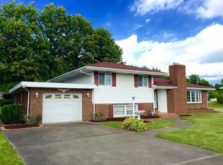 30 Burlington Ave, Uniontown, PA