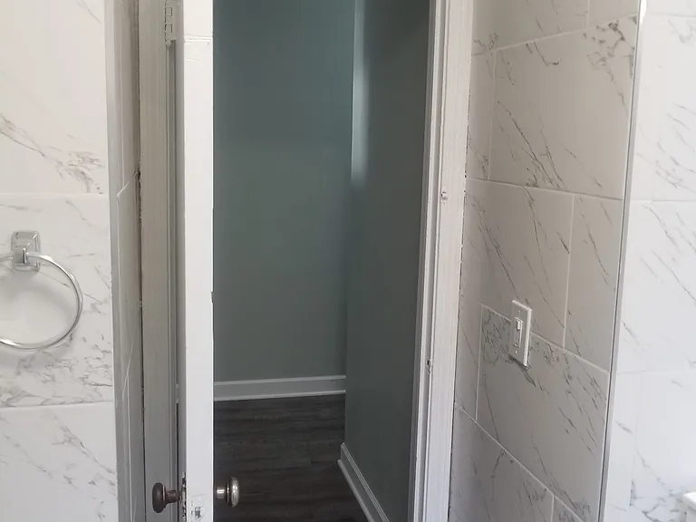 4918 Hull St #2WE — Photo 11