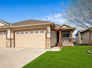1907 Riverside Dr NW, High River, AB T1V0A6