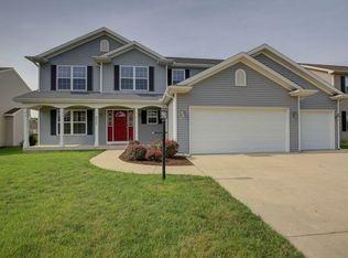 3907 Trailway Dr, Champaign, IL