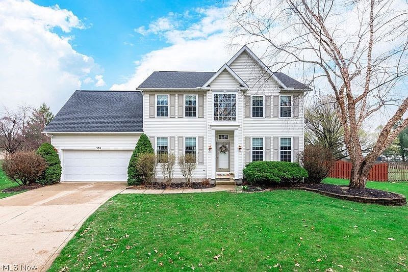 1st image of 355 Farmington Cir