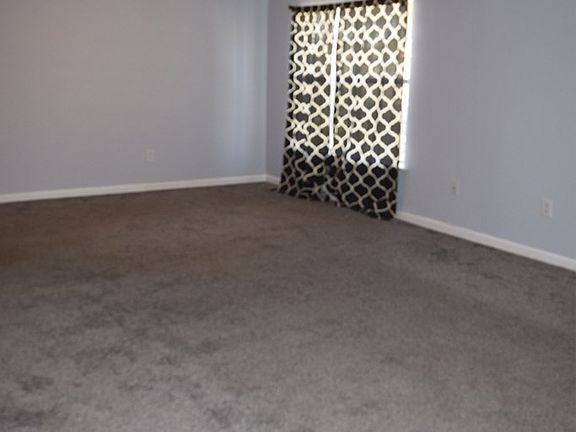 4th image of 1603 Santa Clara Ave