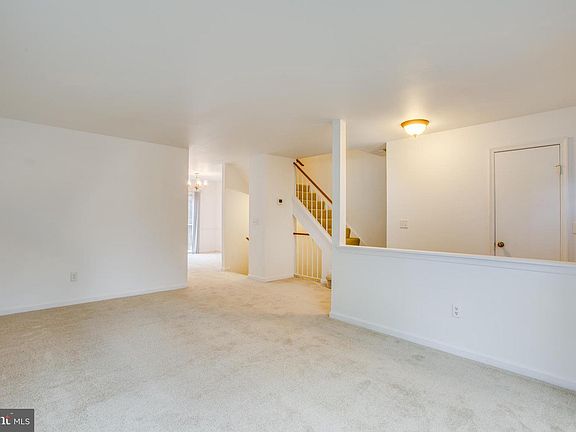 3rd image of 10611 Gideon Ct