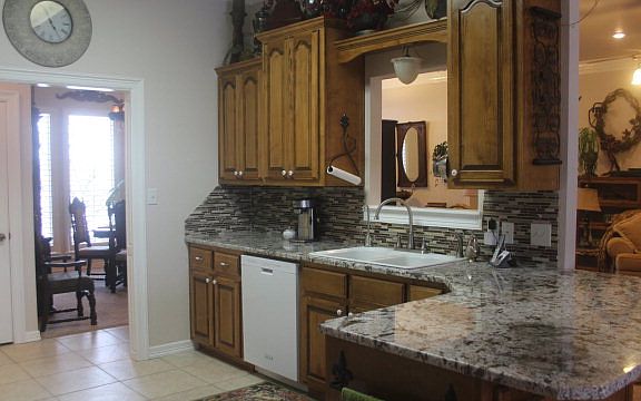 5th image of 1207 La Paz Dr