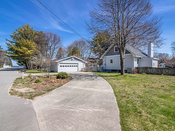 2nd image of 2656 N Larch Dr