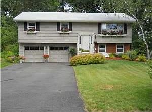 1st image of 16 Johanna Ln