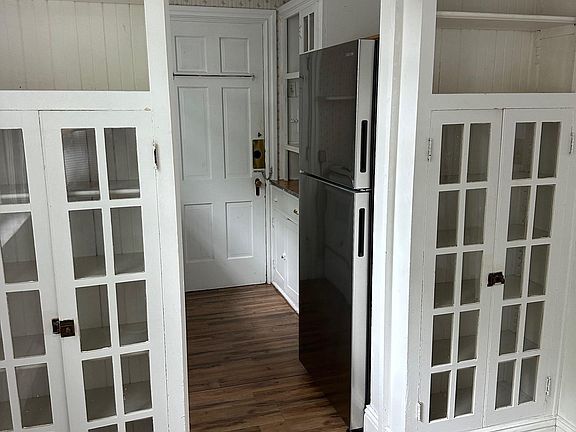 5th image of 15 Lewis Ave #B1