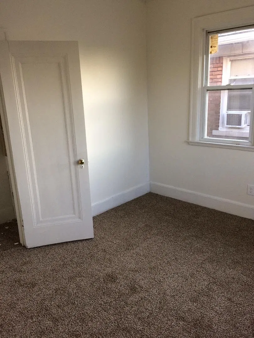 3226 Calvert Street — Photo 2