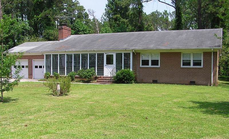 125 Ivy lane
