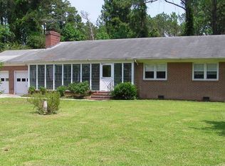 125 Ivy Ln, Beaufort, NC 28516