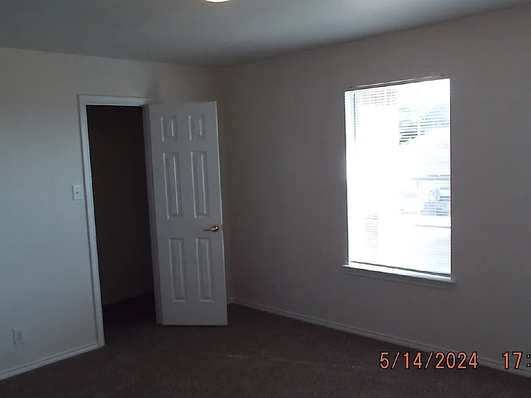26144 Amber Sky — Photo 25