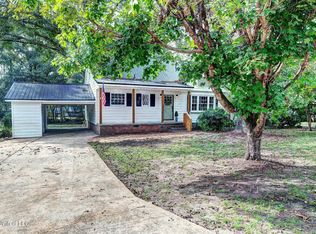 401 N White St, Carthage, MS 39051