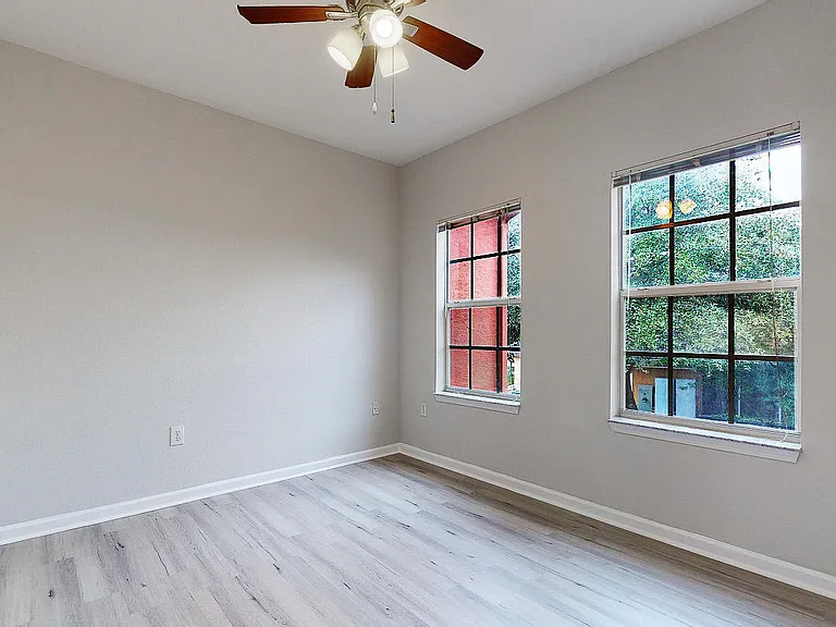 10075 Gate Pkwy N #505 — Photo 5