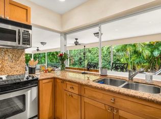 941 SW Tamarind Way, Boca Raton, FL 33486