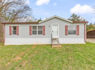 10051 Jayhawk Rd, Irondale, MO 63648