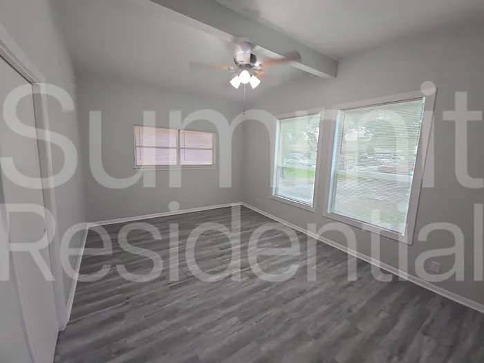 6813 Hazen St — Photo 9