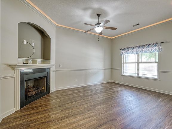 5th image of 560 Semillon Ln